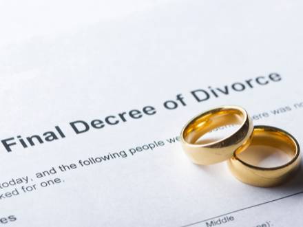 Wheaton, IL divorce attorney